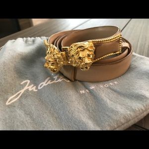 Vintage Judith Lieber tan leather adjustable belt